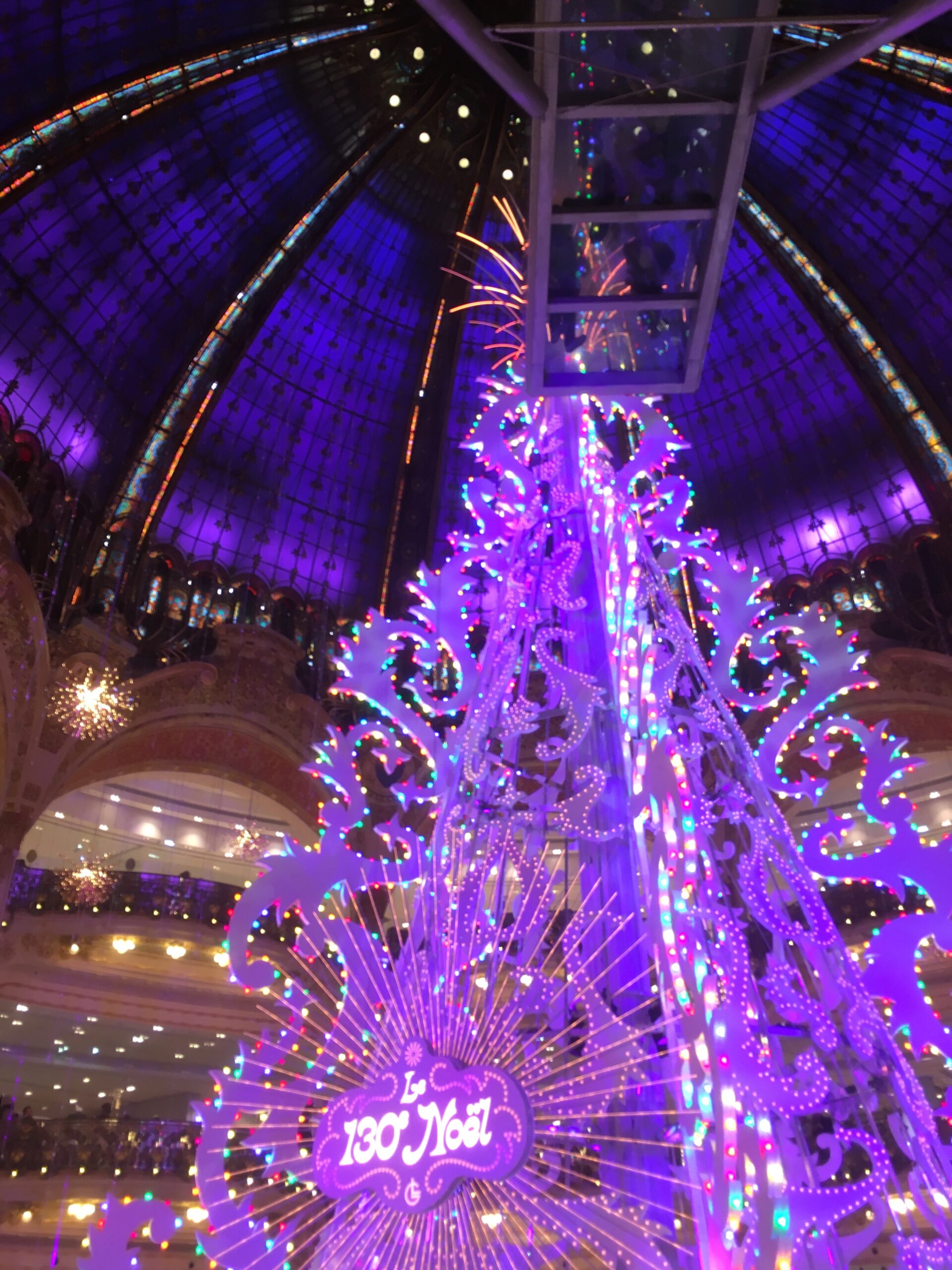 Christmas tree at Galeries Lafayette Haussman 