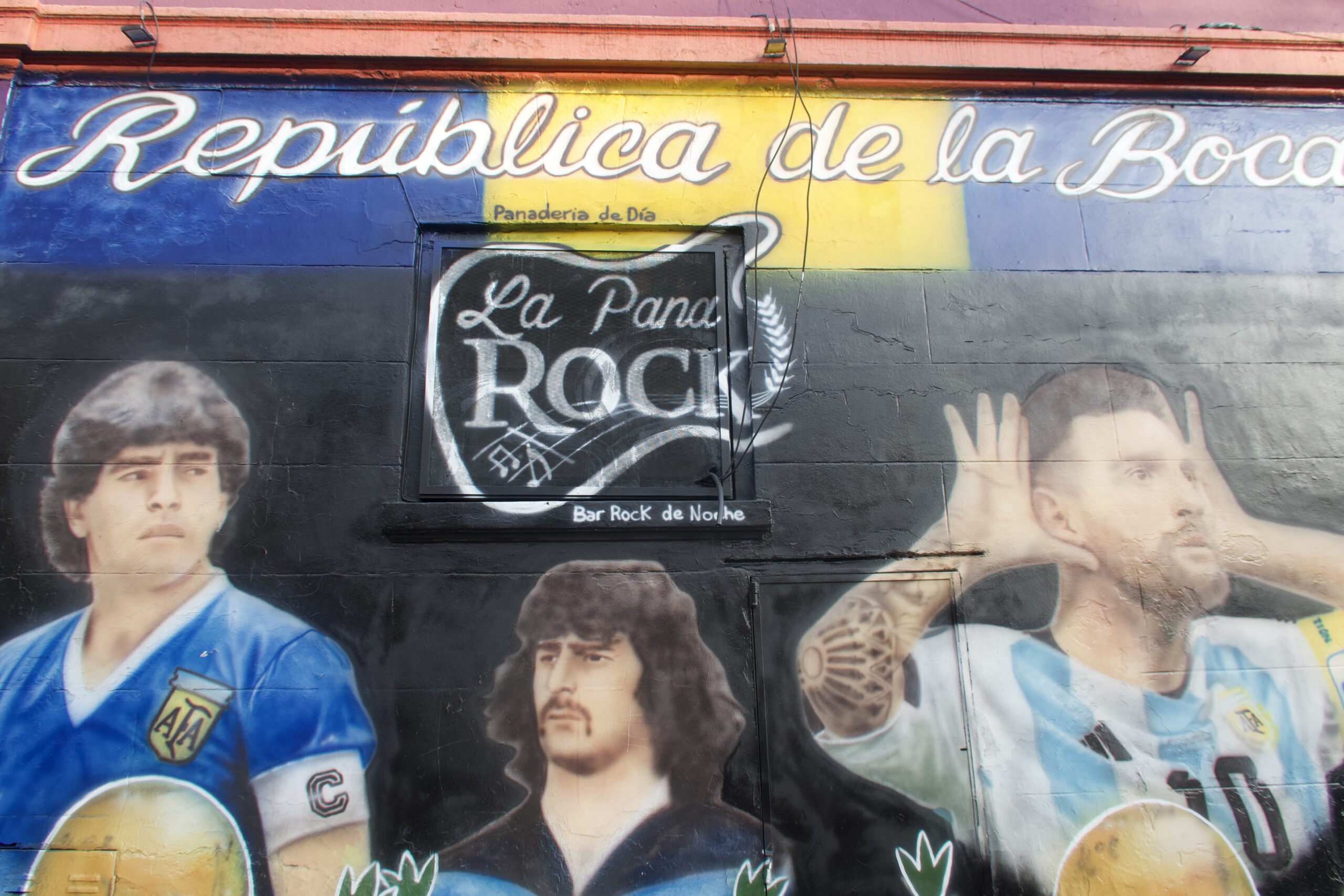 Mural of argentina heros