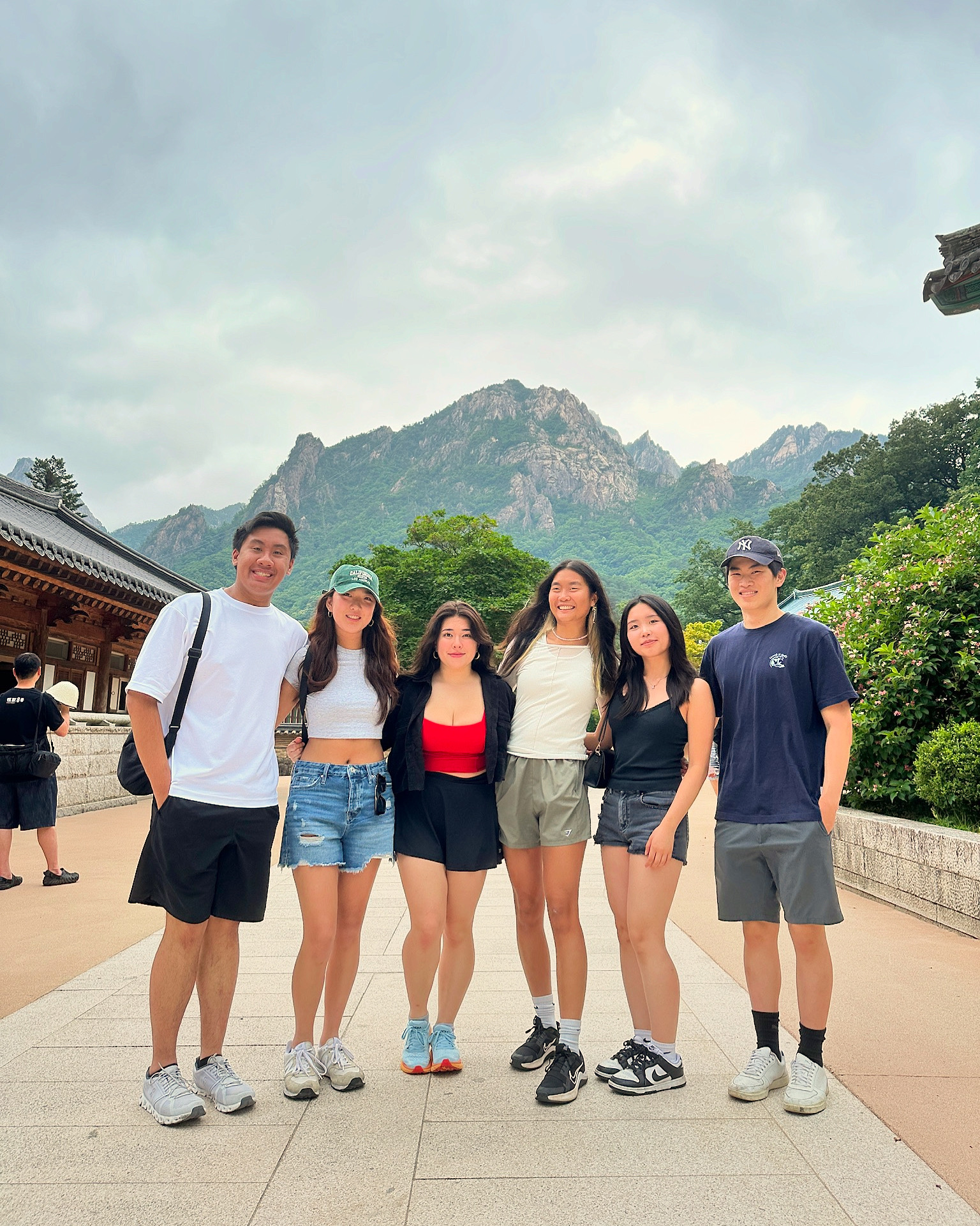 Penn GRIP Students in Seoraksan Natl. Park