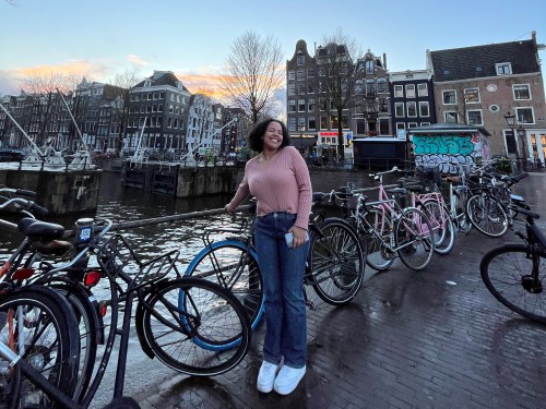 Skyla on the first night in Amsterdam