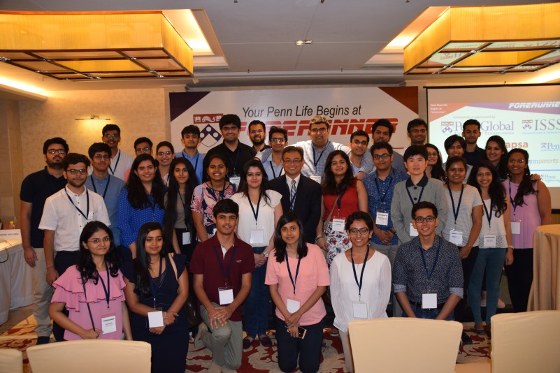 A group photo of Forerunner 2019 India participants